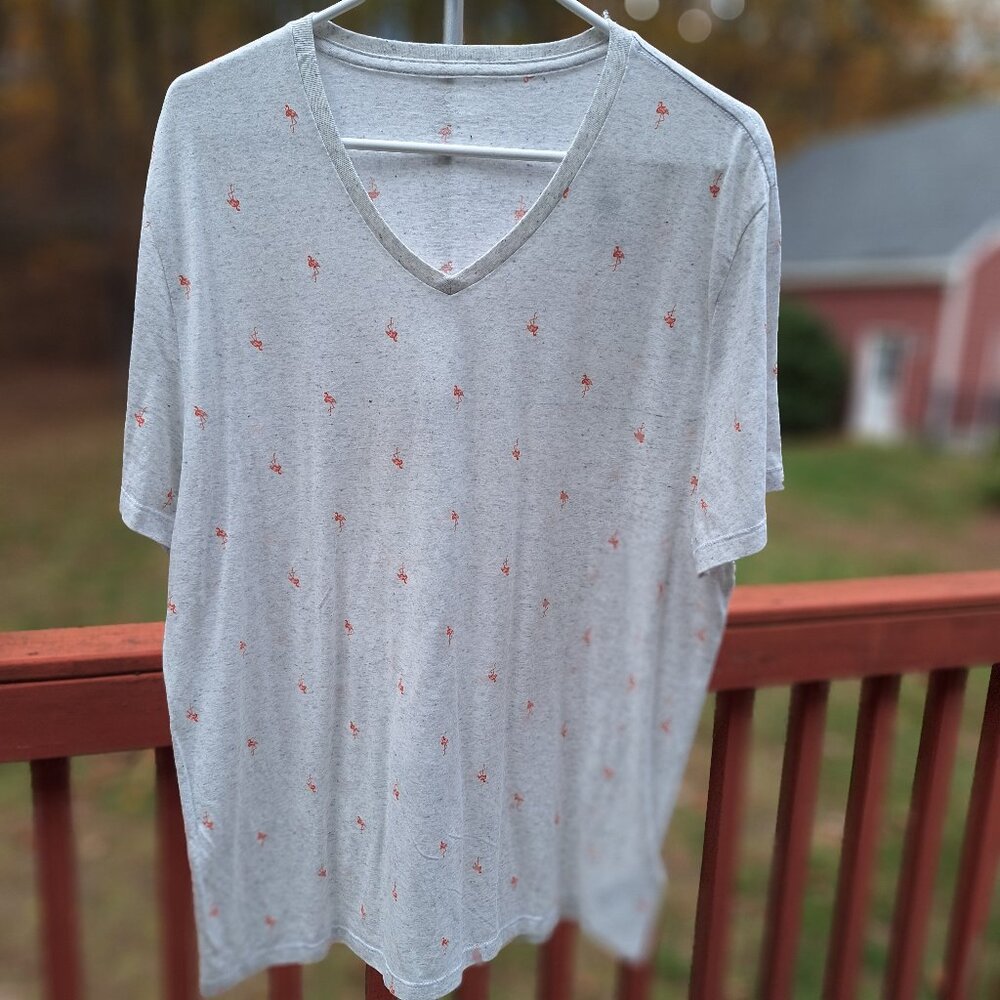Men's Old Navy V Neck T Shirt NWT